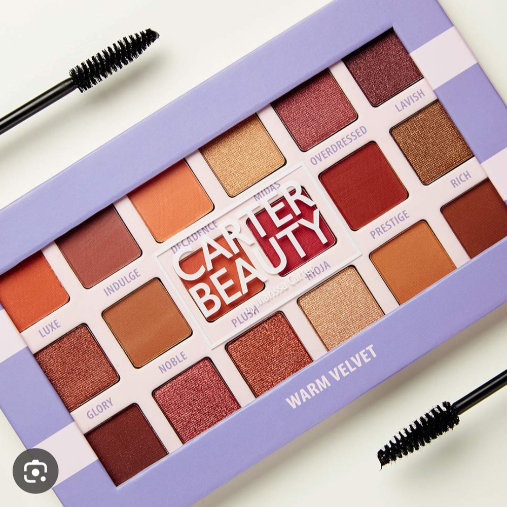 Warm Velvet Eyeshadow Palette